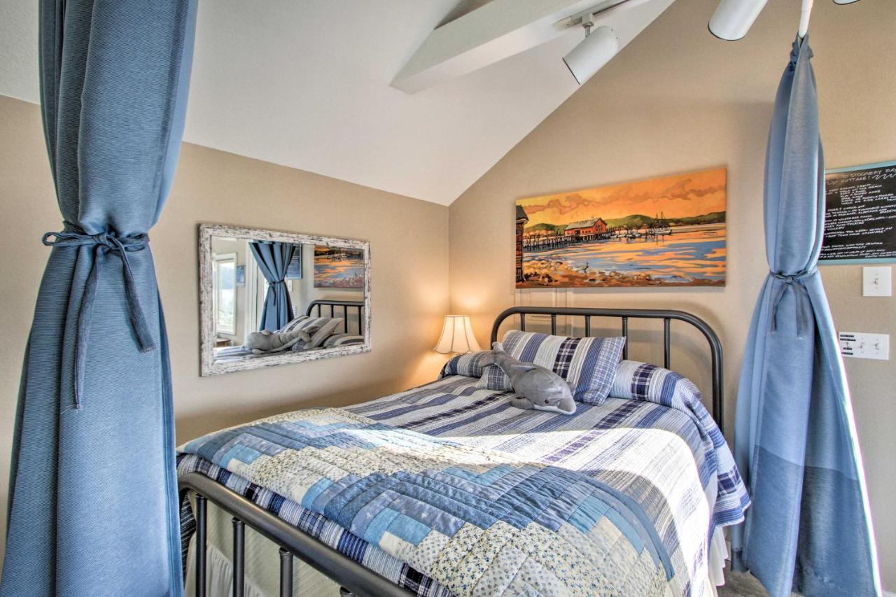 Idyllic Waterfront Cottage With Beach And Sunset Views Port Townsend Zewnętrze zdjęcie