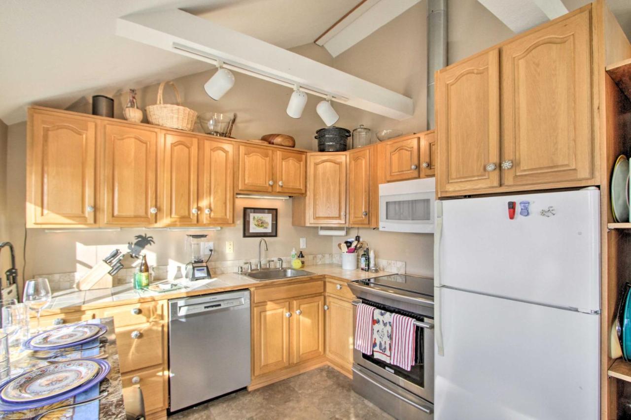 Idyllic Waterfront Cottage With Beach And Sunset Views Port Townsend Zewnętrze zdjęcie